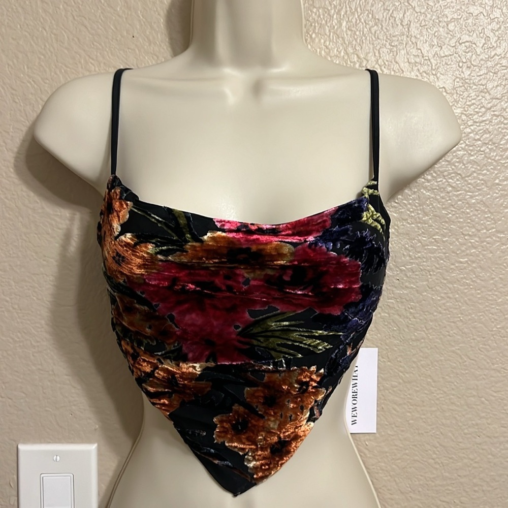 NWT WeWoreWhat - Floral Velvet Crop Toop Cowl Neck